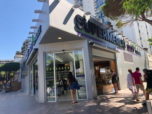 Excepcional Apartamento 1� L�nea de Mar Platja D'aro Elypalace 10-2