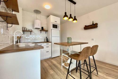 Pardines Apartment