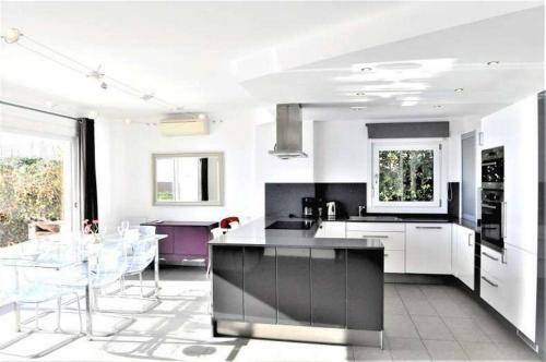 Excellent Seafront Villa In Cala Pi