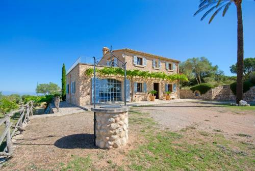 Villa Finca Son Roman�