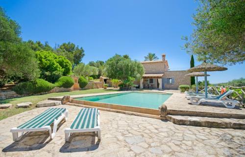 Villa Finca Son Roman�