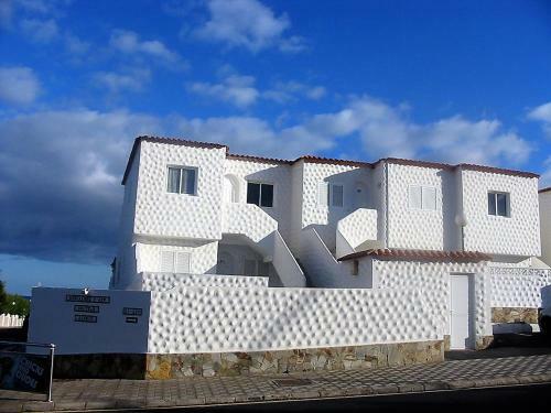 Apartments Near The Beach, With Terrace And Wifi