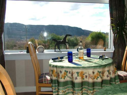 Hostal Braeside Guesthouse
