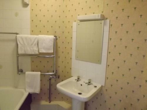 Hostal Palace Hotel - Small Hotel