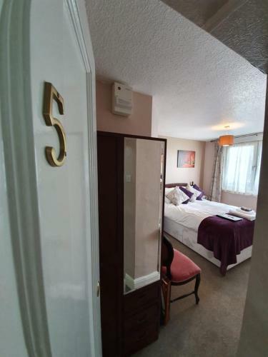 Hostal Sinai House