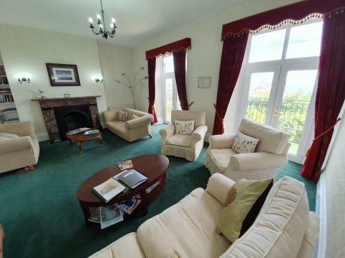 Hostal Sinai House