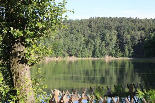 Lodge Domki Nad Jeziorem W Kar?owicach