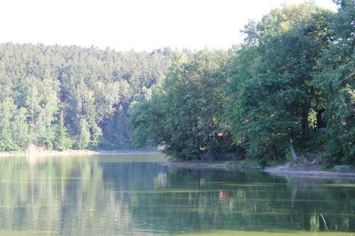 Lodge Domki Nad Jeziorem W Kar?owicach