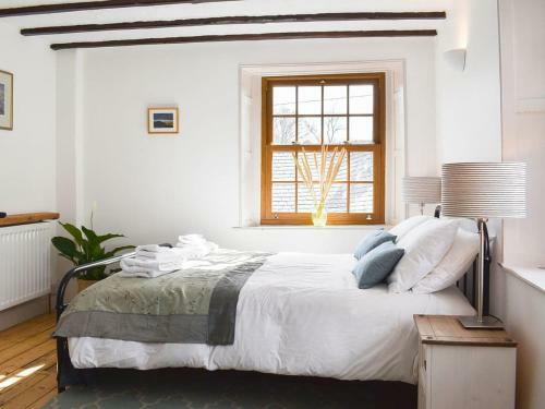 Corner Cottage