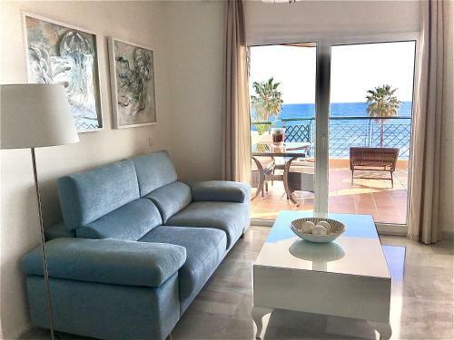 Mi Capricho B16 Beachfront Apartment