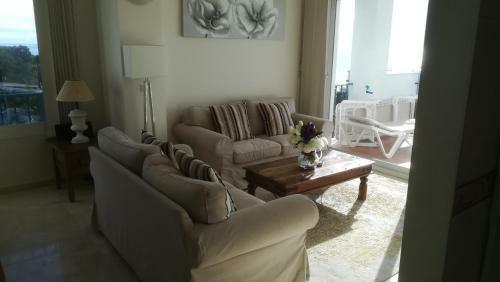 Jazmin Miraflores Seaview Apartment
