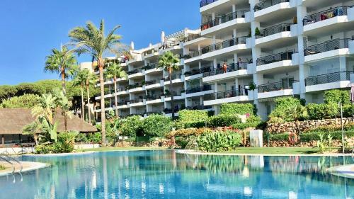 Mi Capricho A17 Beachfront Apartment