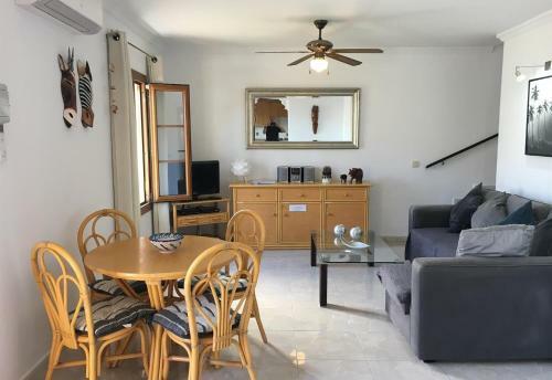 Nice Townhouse Close To The Beach