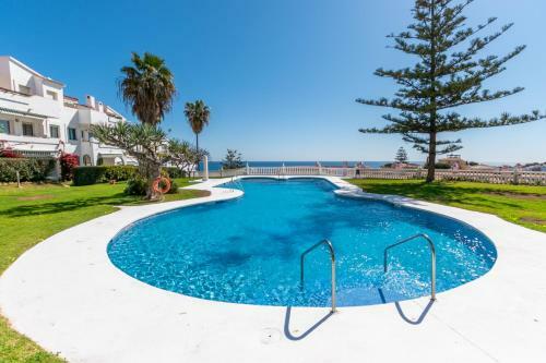 Apartamento 2br Torrenueva Park - La Cala With Swimming Pool