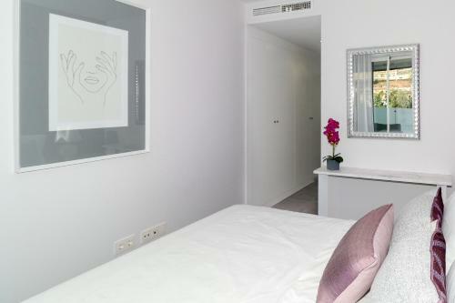 Brand New Luxury Apartment In Cala Serena