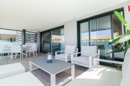 Brand New Luxury Apartment In Cala Serena