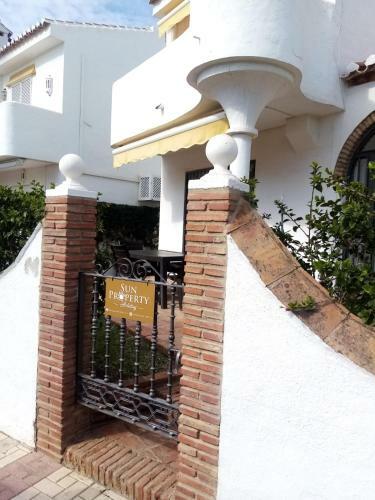 2 Beautiful Beach Front Villa In La Cala