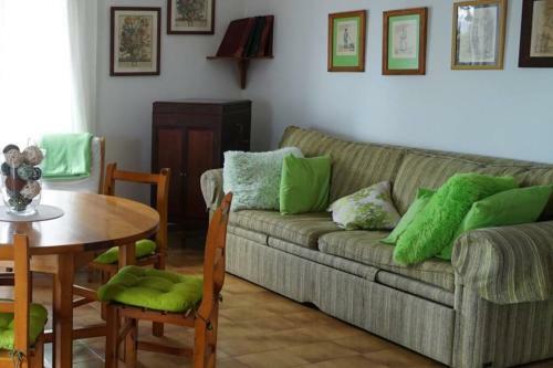 Bini Veca, Casa Unifamiliar Con Jard�n Y Vistas En Binib�cquer