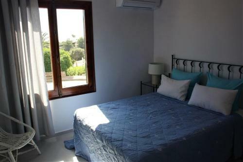3 Bedroom Villa, Private Pool, Binibeca, 300m To The Beach
