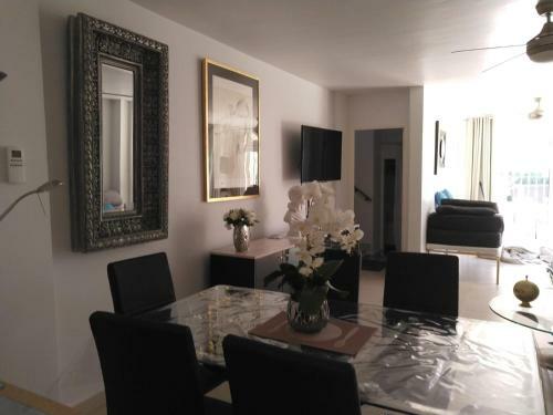 Apartamento Luxe Duplex Appartement Met Private Tuin