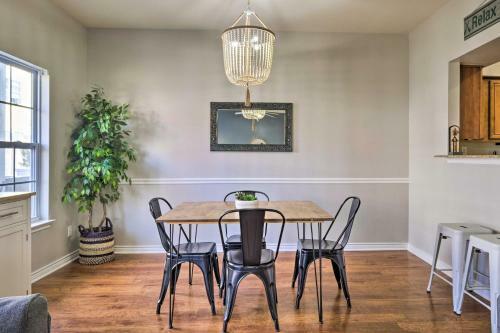 Modern Afton Townhome - Walk To Grand Lake!
