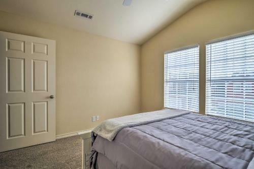 Modern Afton Townhome - Walk To Grand Lake!
