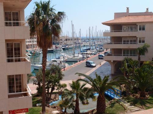 Luxury Apartment In Central Almerimar