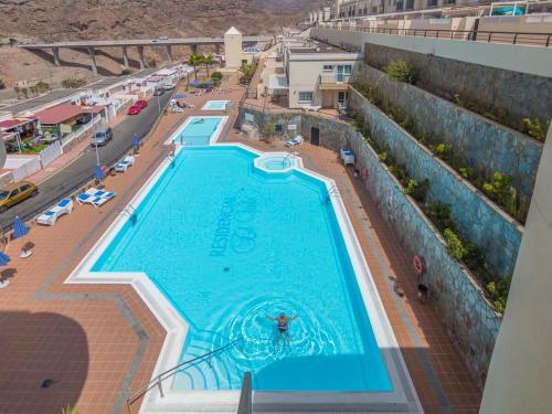 Spacious Apartment With Jacuzzi And Pool Access