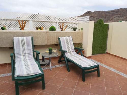 Spacious Apartment With Jacuzzi And Pool Access
