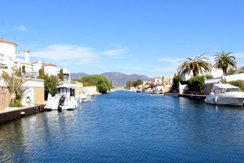Leon Inmo Ebre Villa 2 - 10190