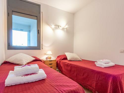 Calm Apartment With Communal Pool In Empuriabrava Spain