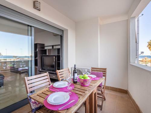 Calm Apartment With Communal Pool In Empuriabrava Spain