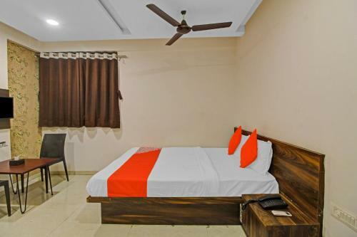 Oyo Flagship 84176 Hotel Savali
