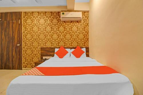 Oyo Flagship 84176 Hotel Savali