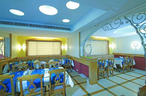 Hotel Royal Omars