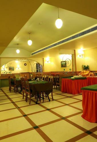 Hotel Royal Omars