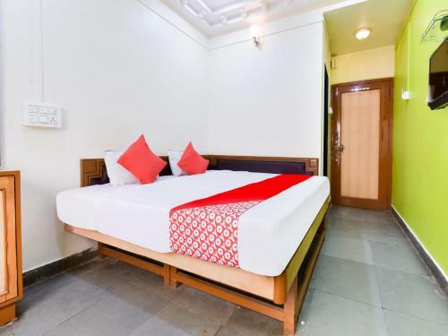 Hotel Oyo Flagship 73609 Sadanand Palace