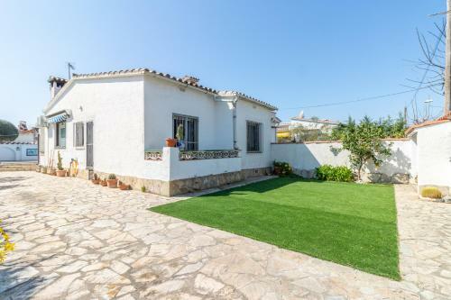 Goldhome - Requesens
