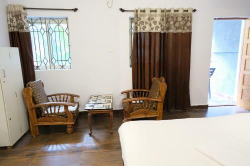 Hostal Candolim Beach Peace