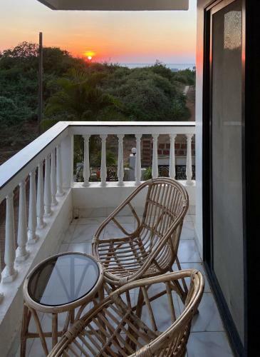 Hostal Shanu's Seaside Inn