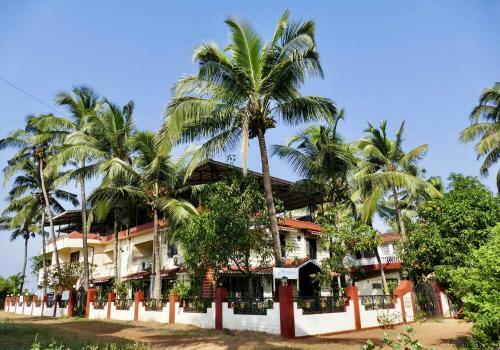 Hostal Shanu's Seaside Inn
