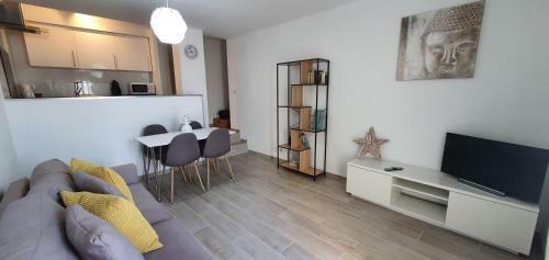 Apartamento Modern Cozy Appartement Empuriabrava