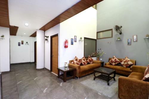 Hotel Seven