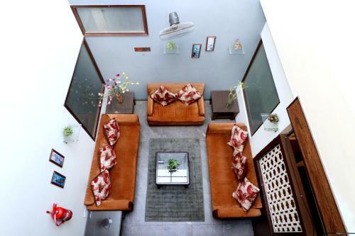 Hotel Seven
