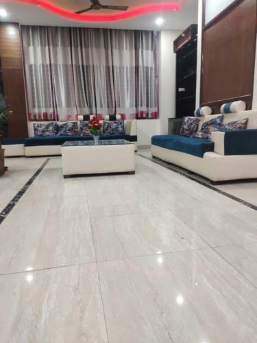 Hotel Kb Square