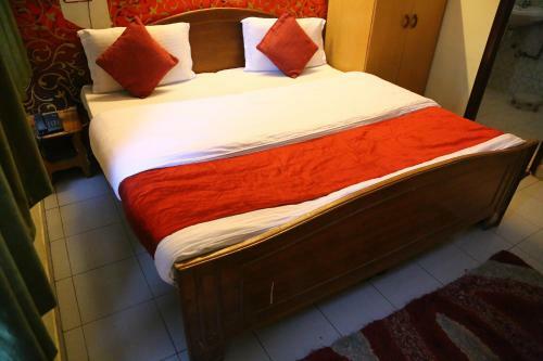 Hotel Diamond Palace