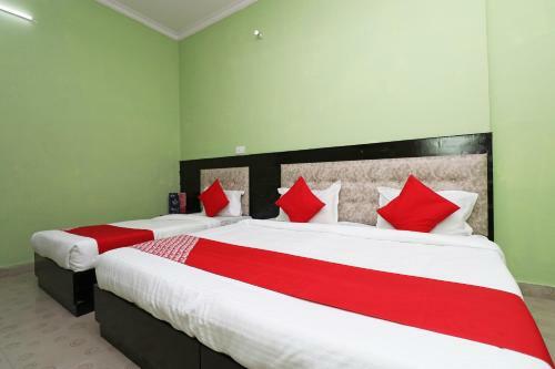 Hotel Oyo Flagship 23686 Ur Guest House