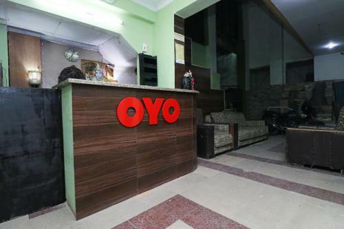 Hotel Oyo Flagship 23686 Ur Guest House