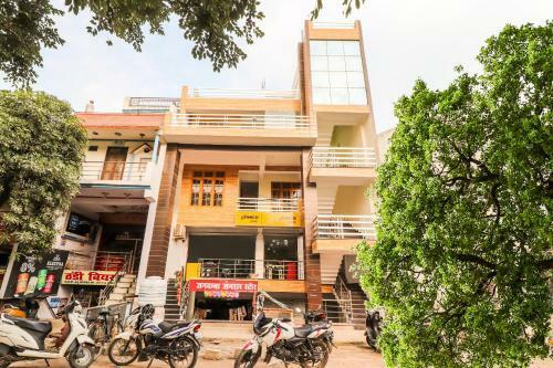 Hotel Oyo Flagship 61199 Shree Ji Guest Inn