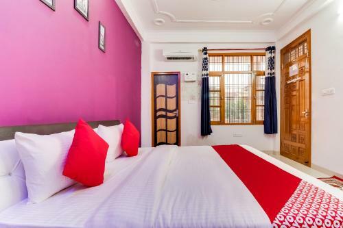 Oyo 61273 Hotel Origin